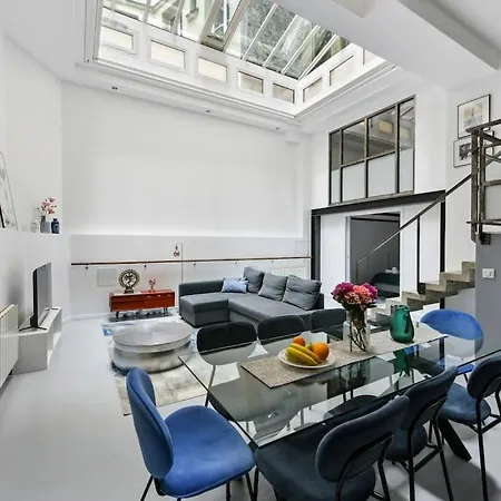 Montmartre Theater Loft Apartment Paris Exterior photo